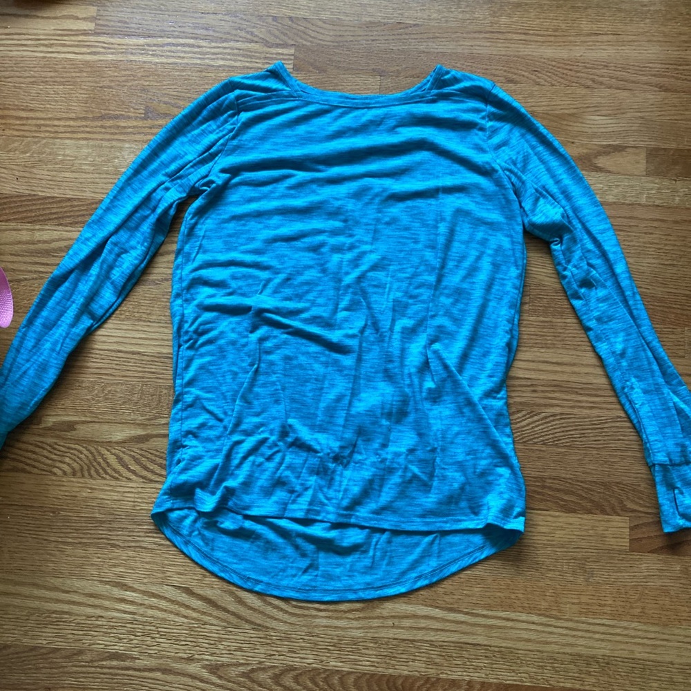 athletic long sleeve